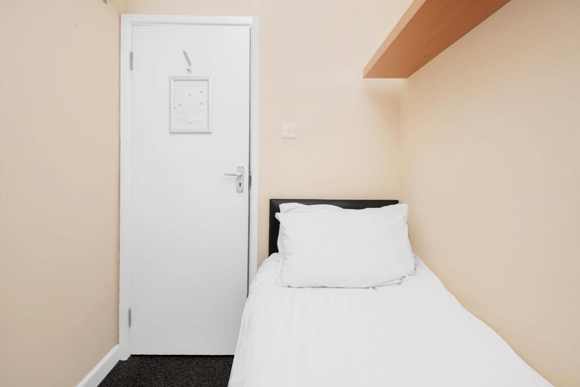 Chris'S Motel Stokenchurch Luaran gambar