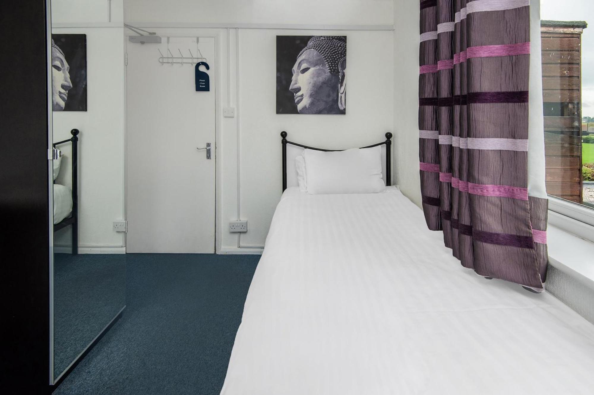 Chris'S Motel Stokenchurch Luaran gambar