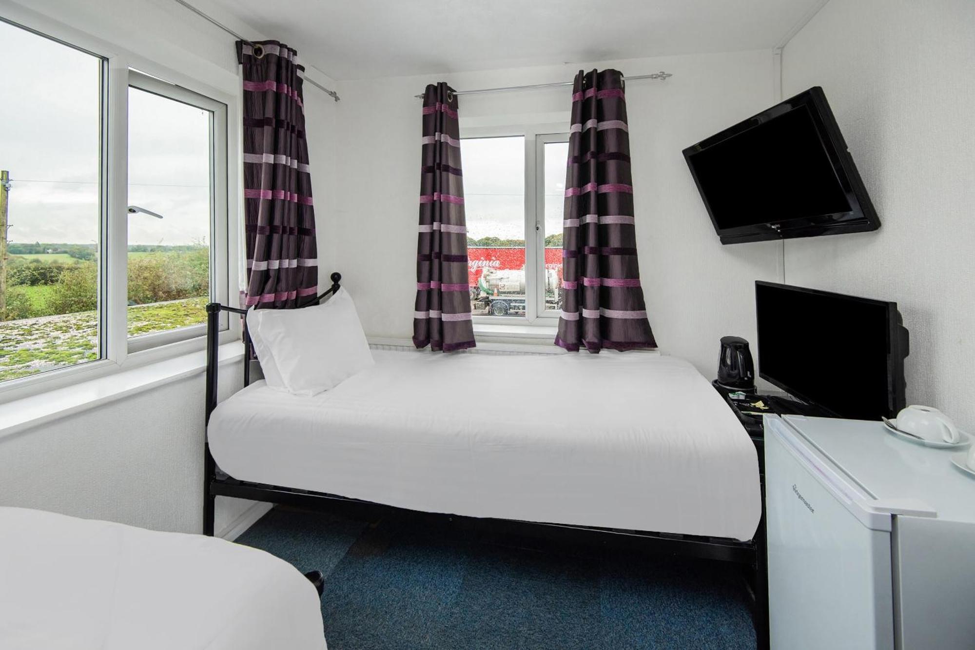 Chris'S Motel Stokenchurch Luaran gambar
