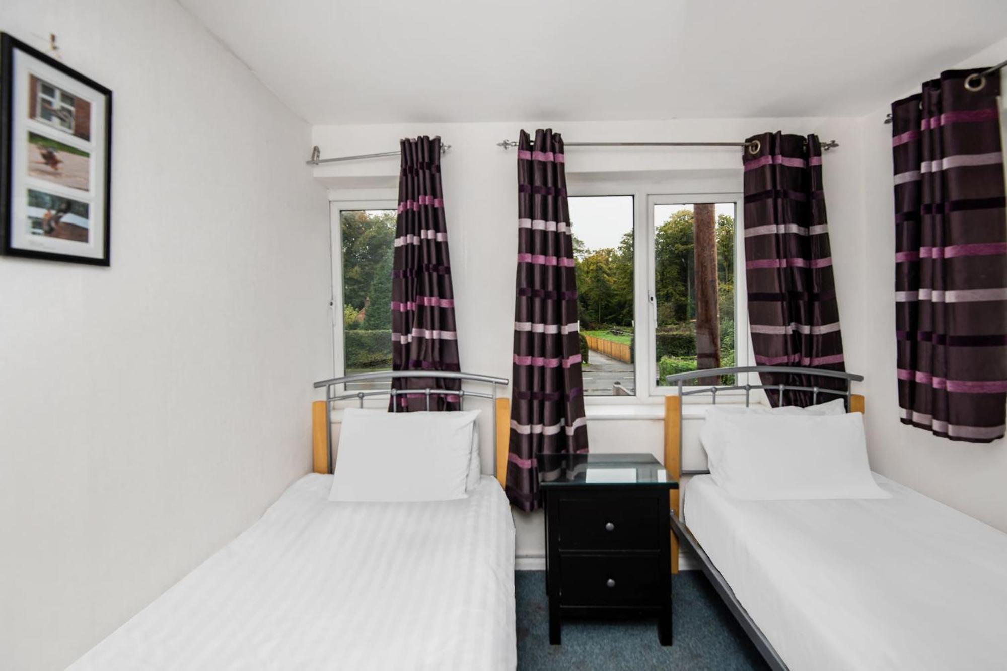 Chris'S Motel Stokenchurch Luaran gambar