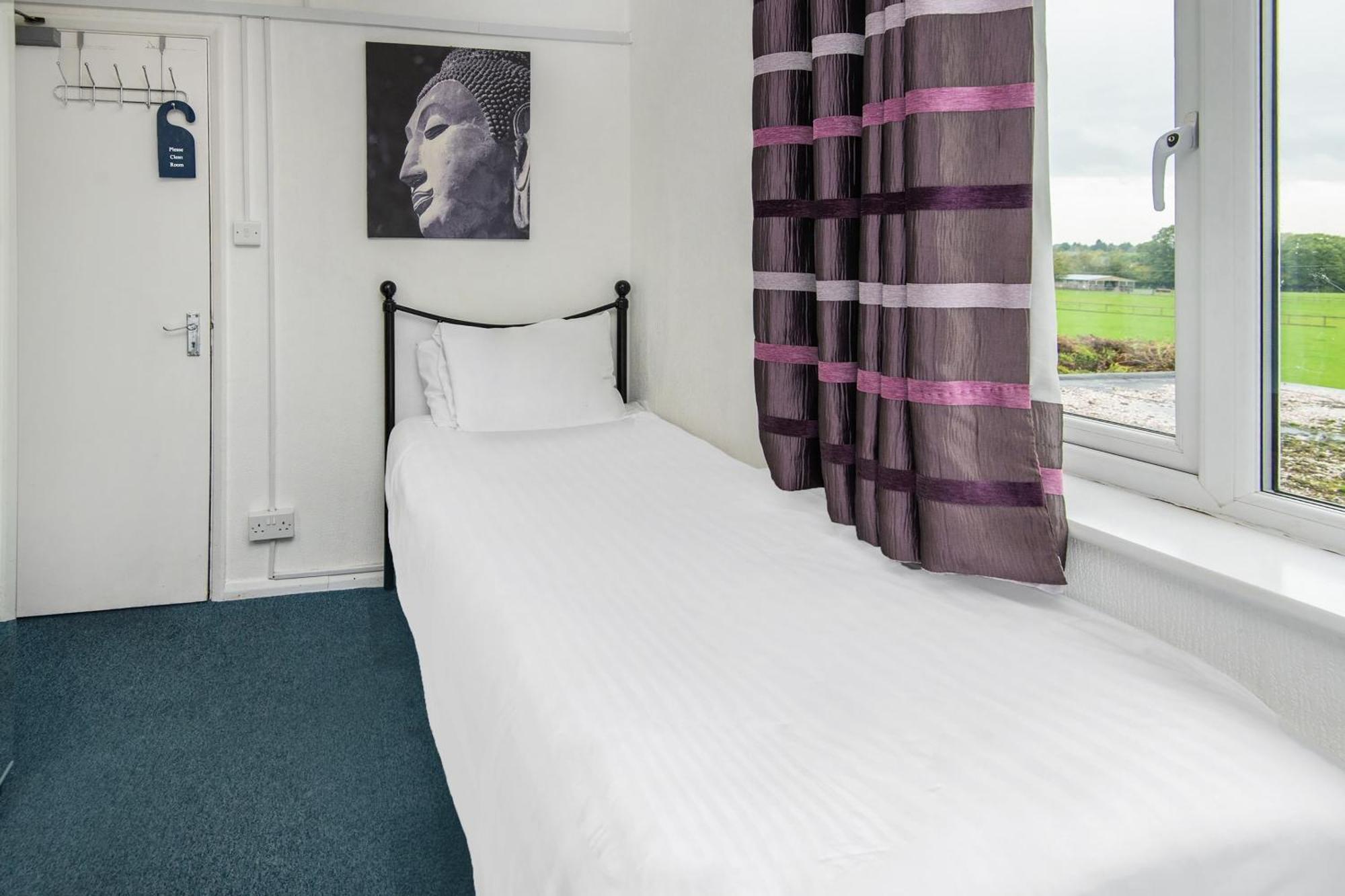 Chris'S Motel Stokenchurch Luaran gambar