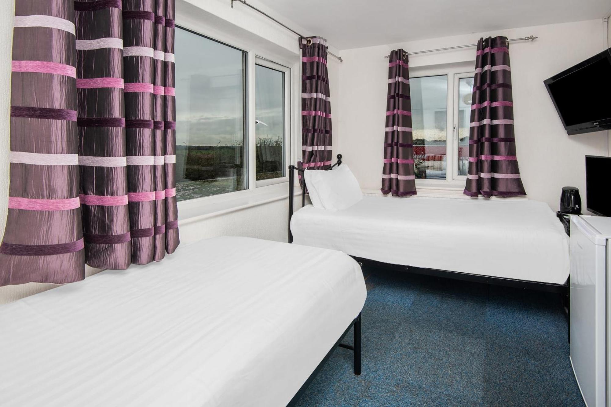 Chris'S Motel Stokenchurch Luaran gambar