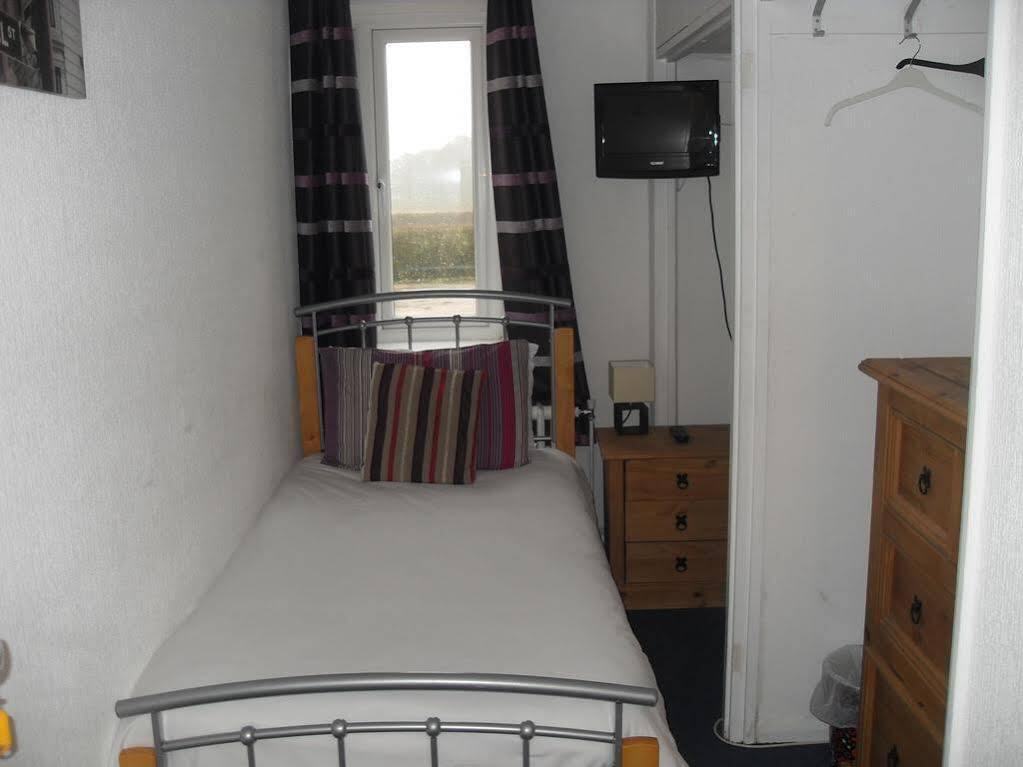 Chris'S Motel Stokenchurch Luaran gambar